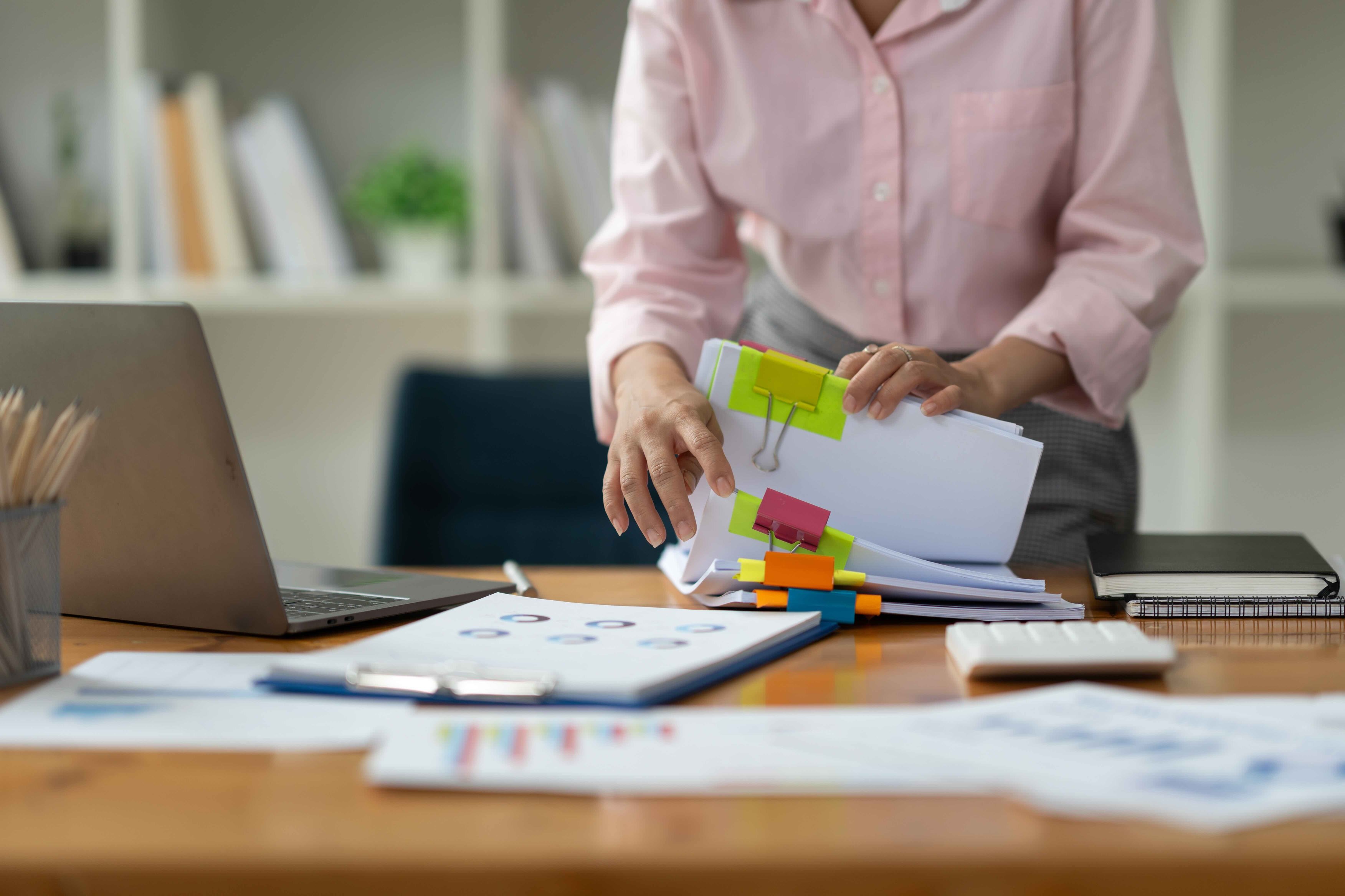 Reporting Off Reporting - Bring Your Visitor, Staff & Workplace Data Together